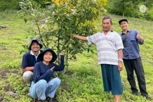 Read more about the article ทีมส่งเสริมโครงการเกษตรฮิลล์คอฟฟ์ ลงพื้นที่เยี่ยมแปลงกาแฟและอะโวคาโด บ้านขุนคอง ต.เมืองแหง อ.เชียงดาว จ.เชียงใหม่