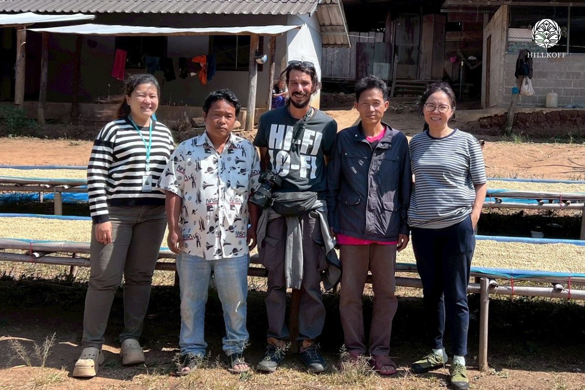 You are currently viewing ลงพื้นที่เกษตรกรผู้ปลูกกาแฟ ณ บ้านป่าคาสันติสุข ต.แจ้ซ้อน อ.เมืองปาน จ.ลำปาง